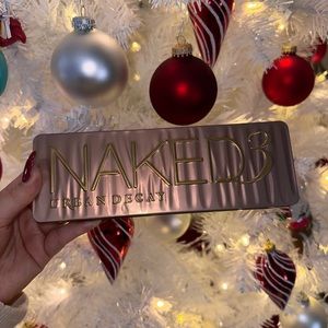 Urban Decay Naked 3 Eyeshadow